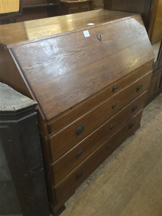 1920s oak bureau(-)